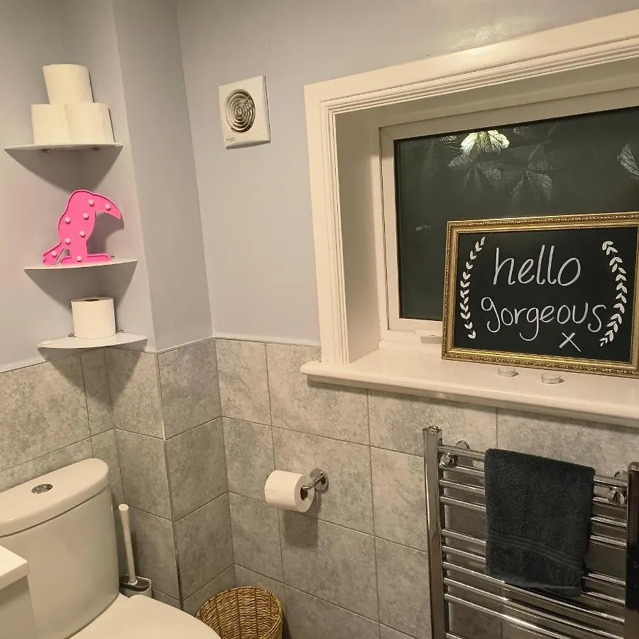 Holiday home Private Entire House - 3 Bedrooms Garden Parking Brighton United Kingdom