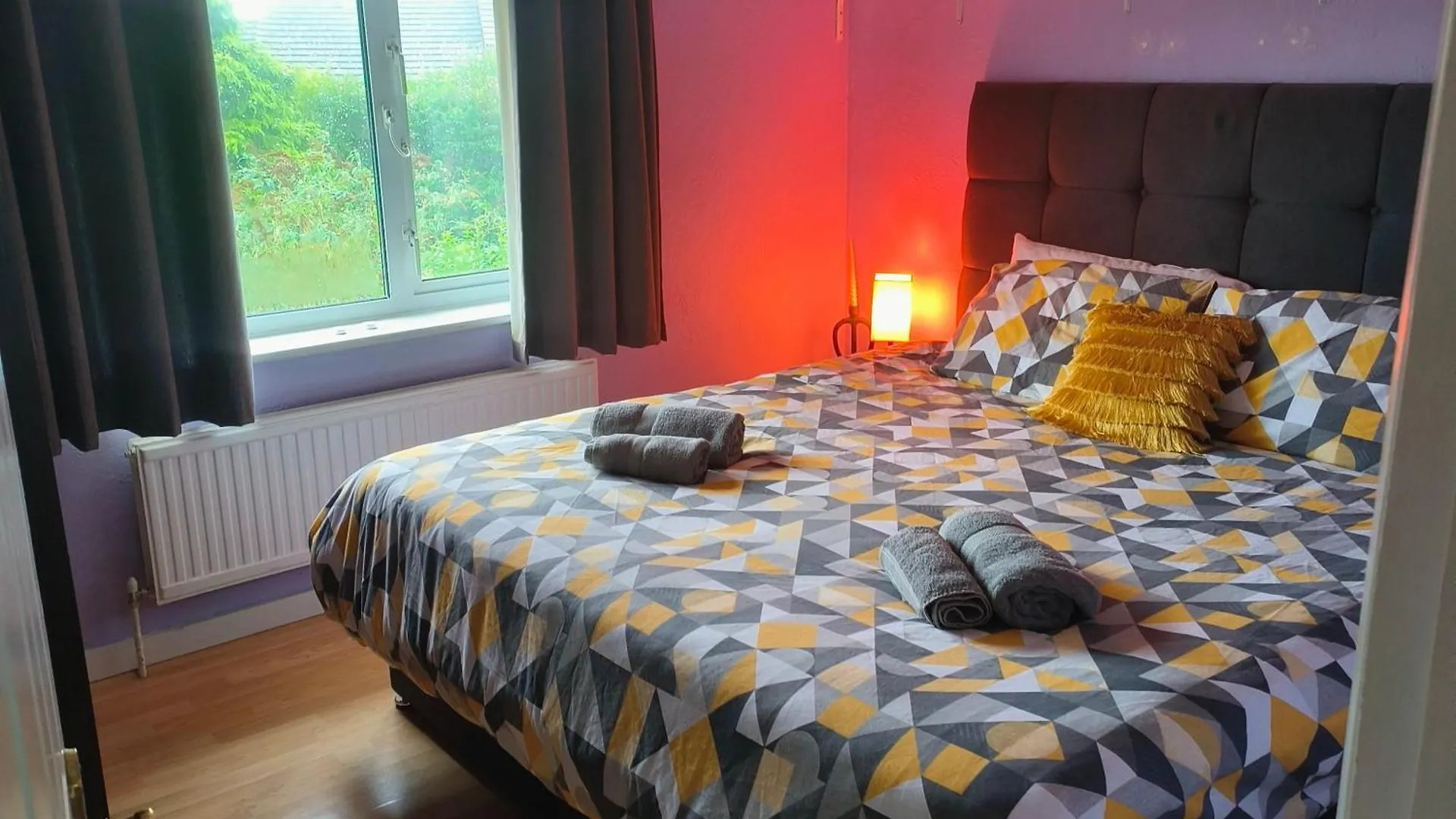 Holiday home Private Entire House - 3 Bedrooms Garden Parking Brighton