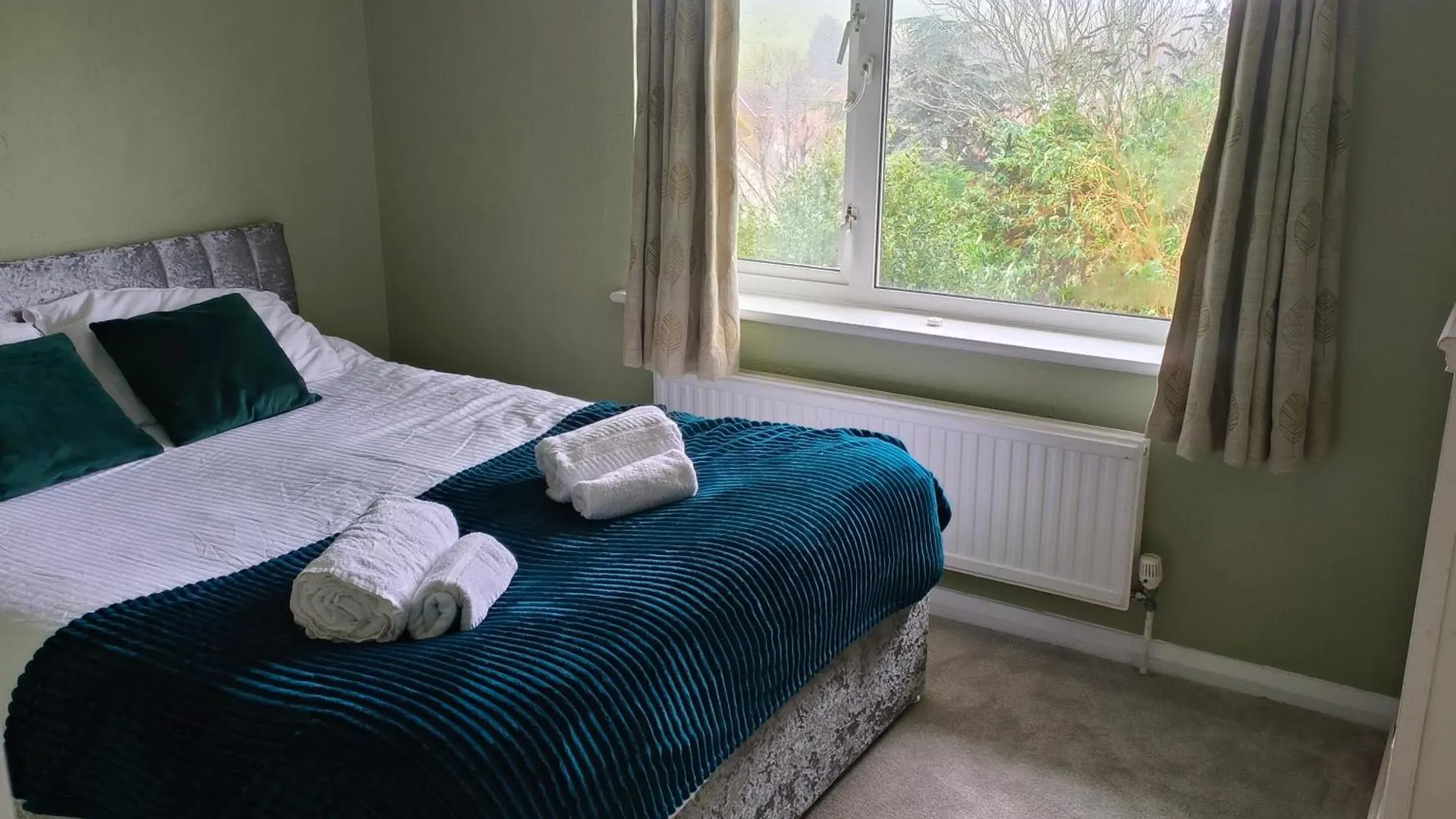 Private Entire House - 3 Bedrooms Garden Parking Brighton United Kingdom
